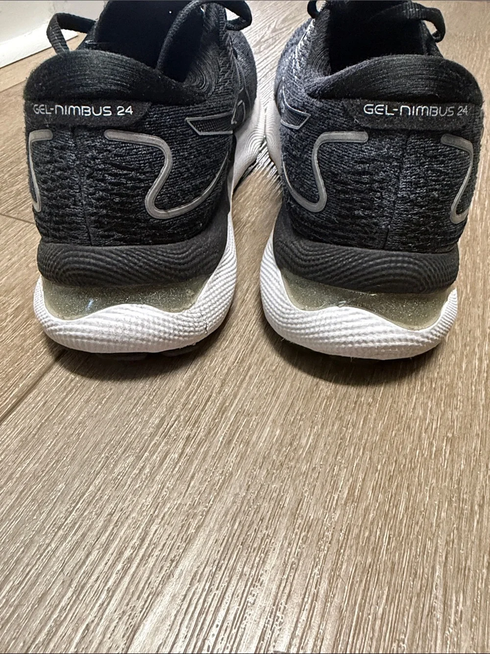 ASICS gel nimbus 24
